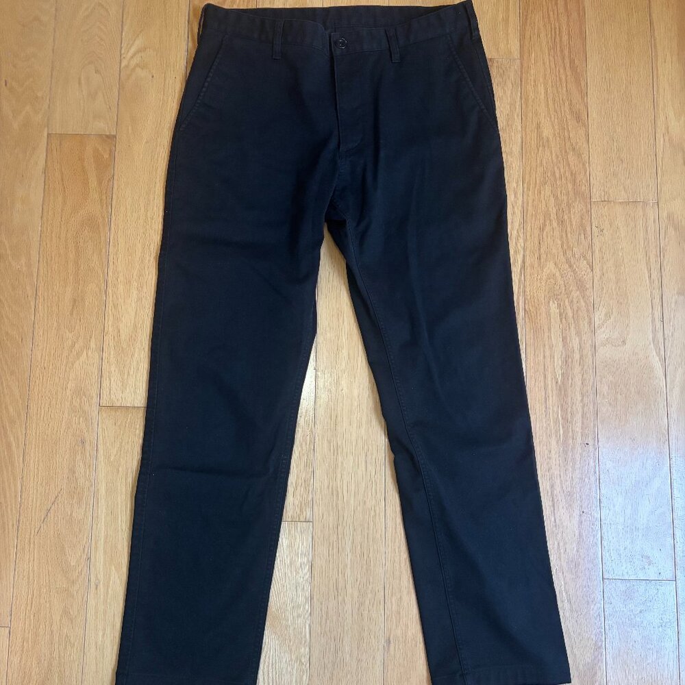 Uniqlo Straight Fit Khakis 32/34